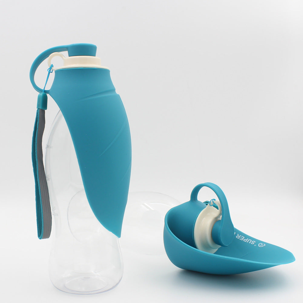580ml Portable Dog Water Bottle — Flip Cup, Leak-Proof, Food-Grade Silicone