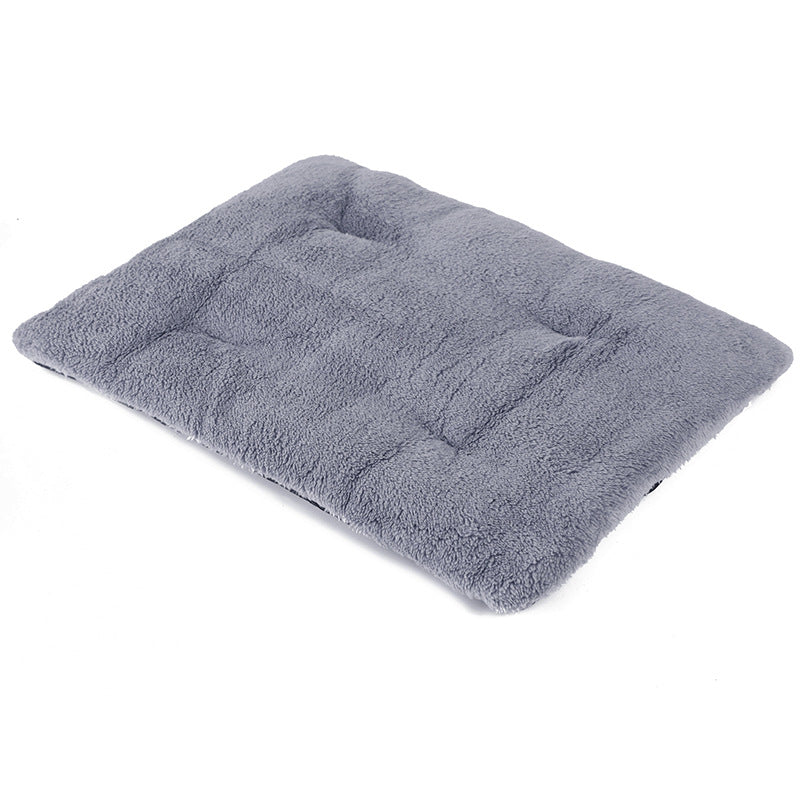 Pet Warming Mat & Blanket – Soft Cozy Bed Pad for Cats & Dogs