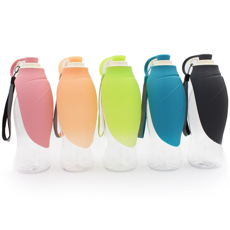 580ml Portable Dog Water Bottle — Flip Cup, Leak-Proof, Food-Grade Silicone