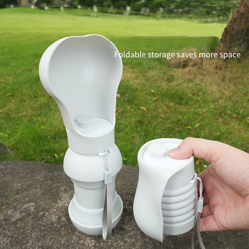 Foldable Dog Travel Water Bottle — 550ml BPA-Free Silicone, Spherical or Column