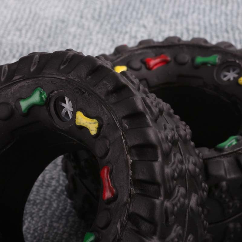 Mini Rubber Tire Chew & Treat Toy — Squeaky, Molar, 8×4cm, Black