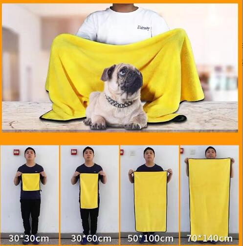 Quick-Dry Pet Bath Towel — Super Absorbent Microfiber for Dogs & Cats