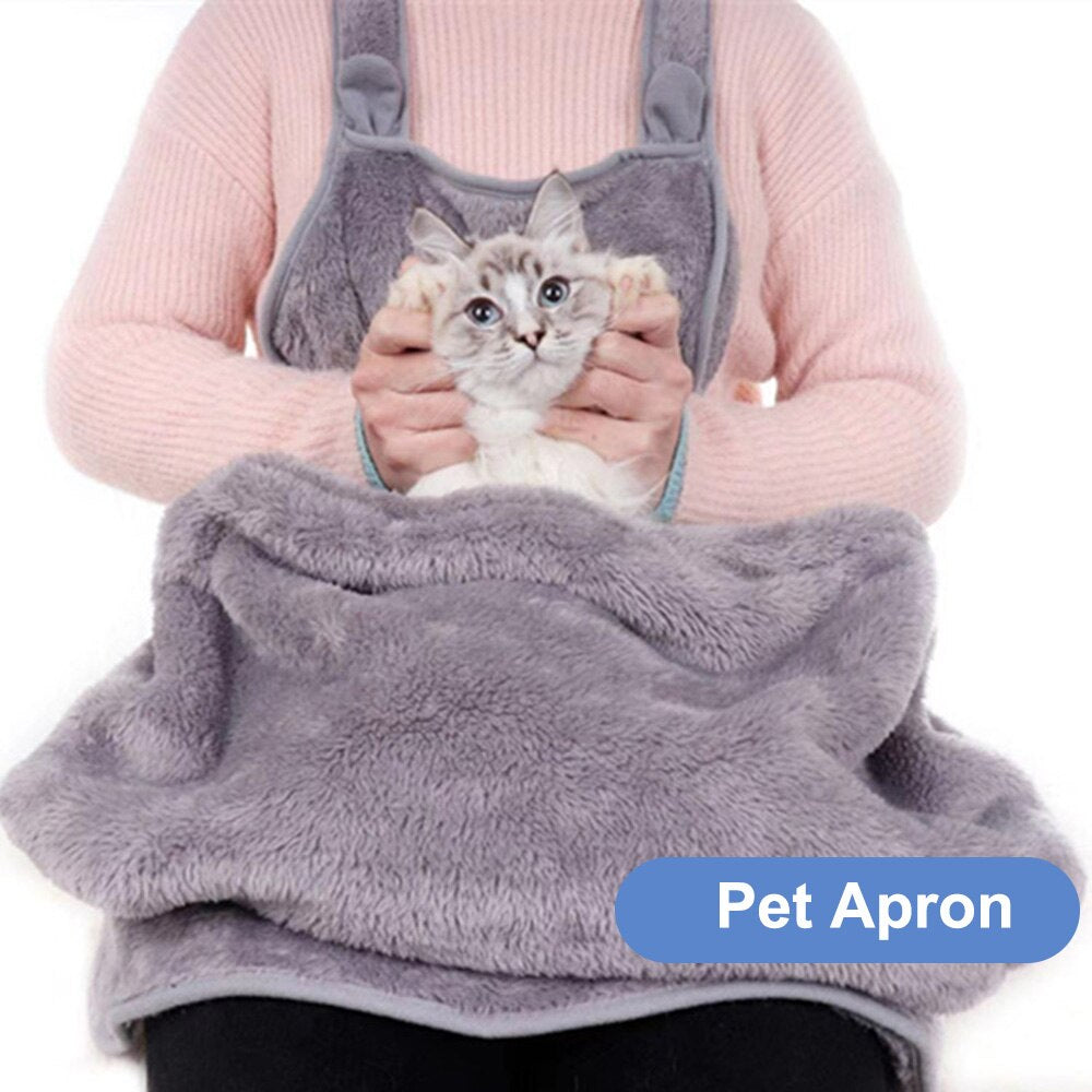 Pet Carrier Apron Bib – Anti-Fur Soft Plush Travel Bib for Cats & Small Dogs