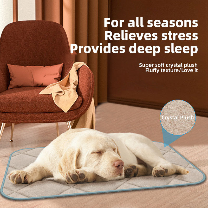 Self-Heating Pet Mat — Washable Aluminum Foil Cushion for Cats & Dogs